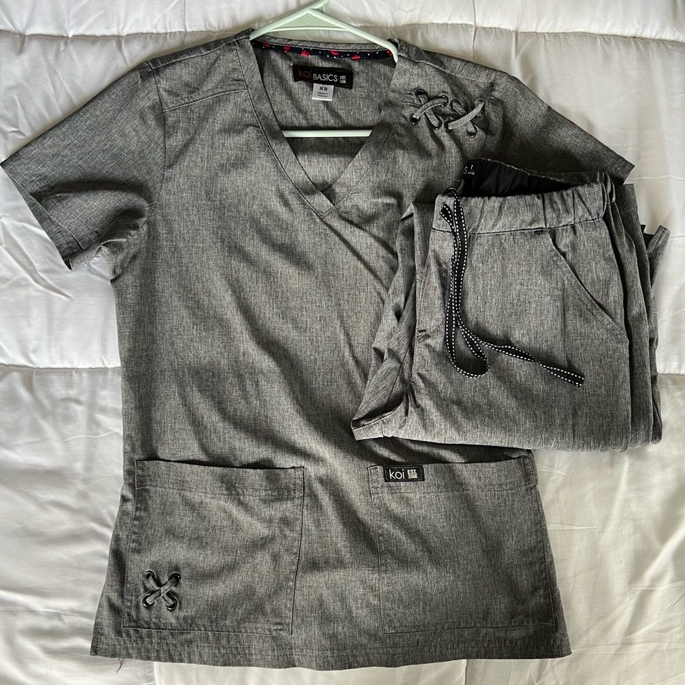 Scrub set!!